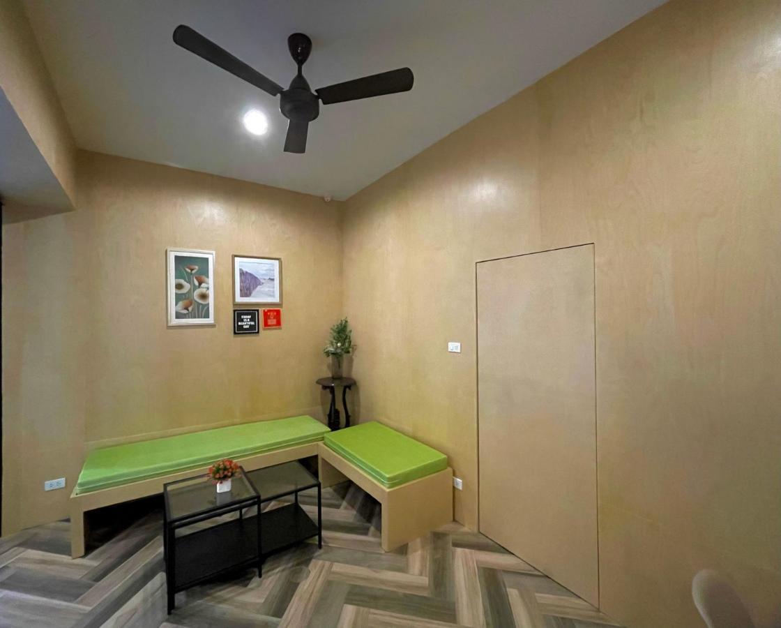 Karon Room Actually Service Apartment מראה חיצוני תמונה