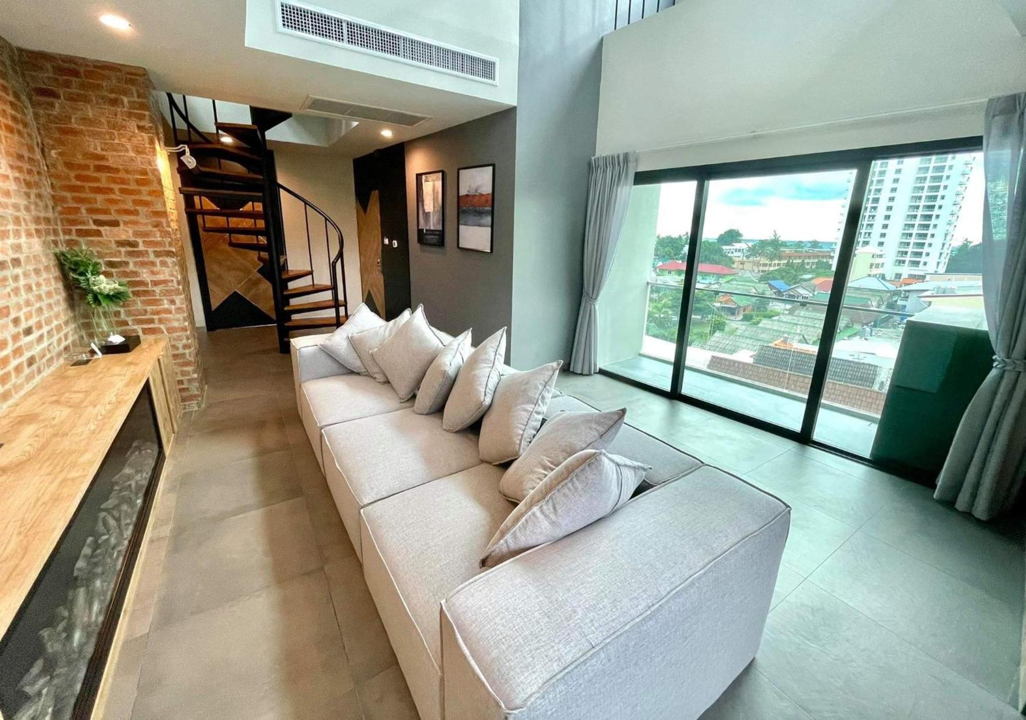 Karon Room Actually Service Apartment מראה חיצוני תמונה