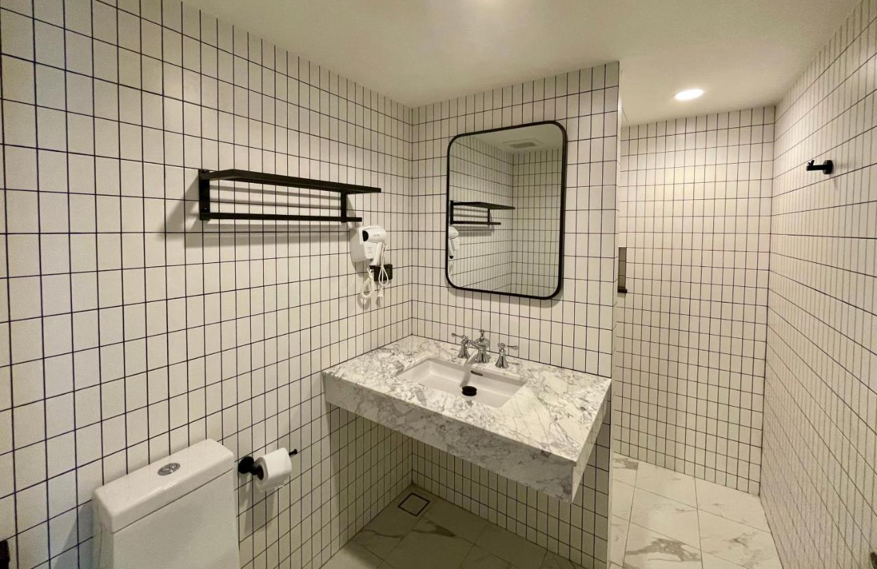 Karon Room Actually Service Apartment מראה חיצוני תמונה