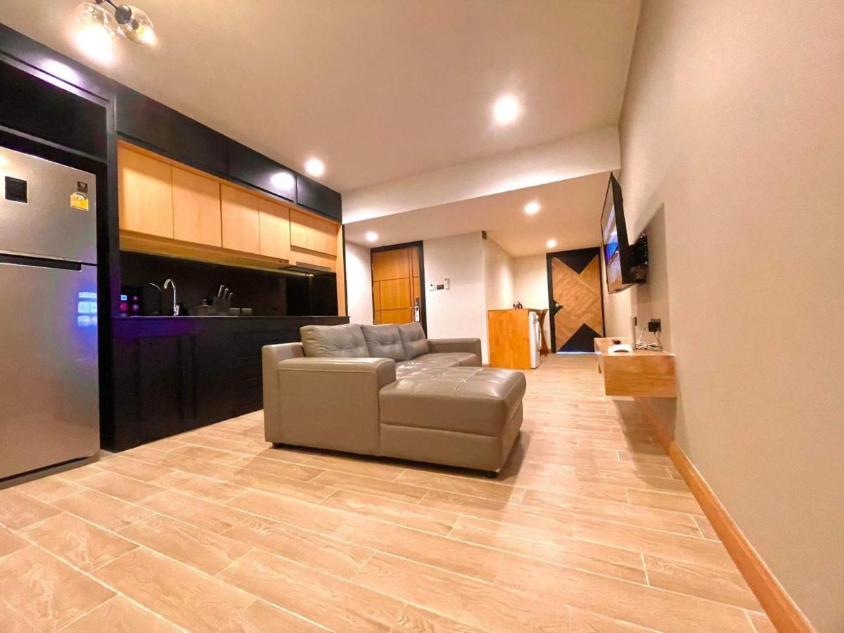 Karon Room Actually Service Apartment מראה חיצוני תמונה