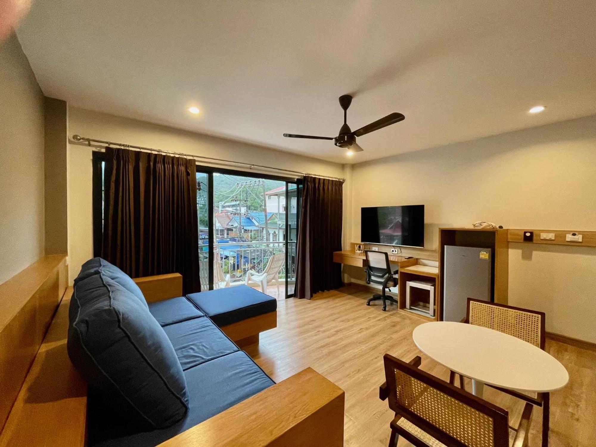 Karon Room Actually Service Apartment מראה חיצוני תמונה